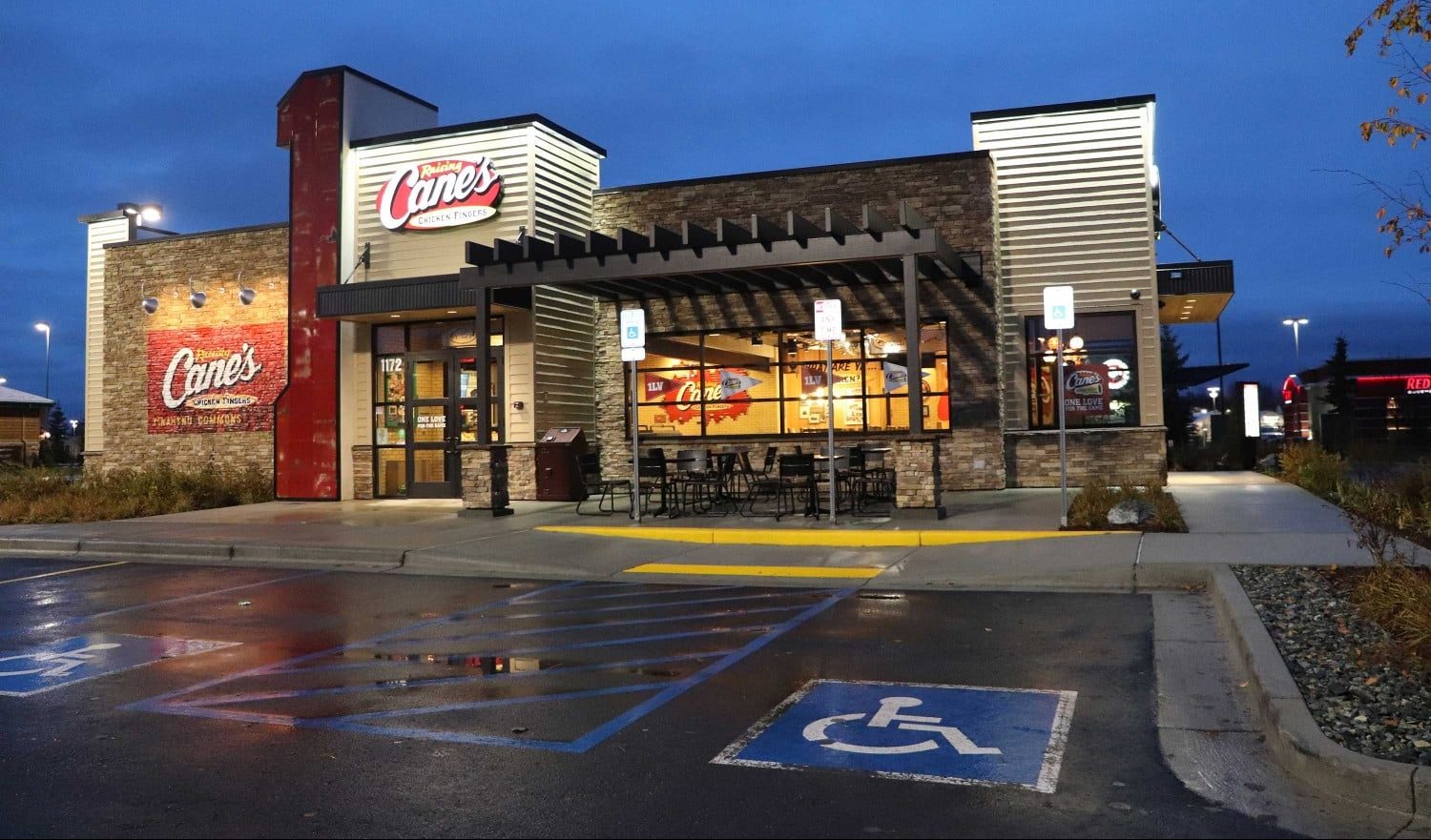 Raising-Canes